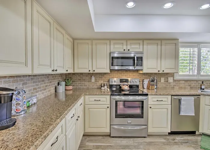 Holiday home Stunning W/ Beautiful Views! Sun Lakes
