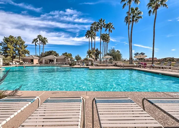 Stunning W/ Beautiful Views! Sun Lakes